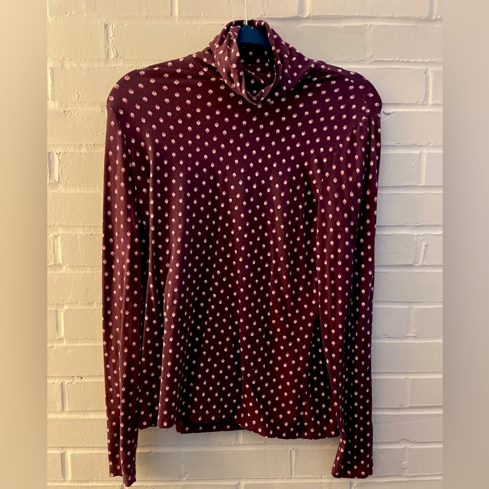 LANDS’ END - floral patterned turtleneck, garnet lotus micropattern, S (4-6)